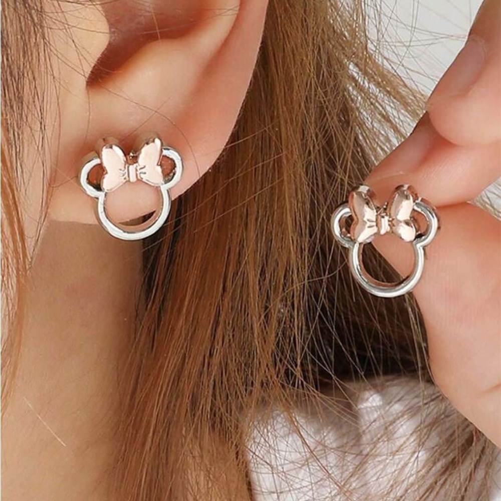 Minnie Mouse Elegant Hollow Bowknot Earrings